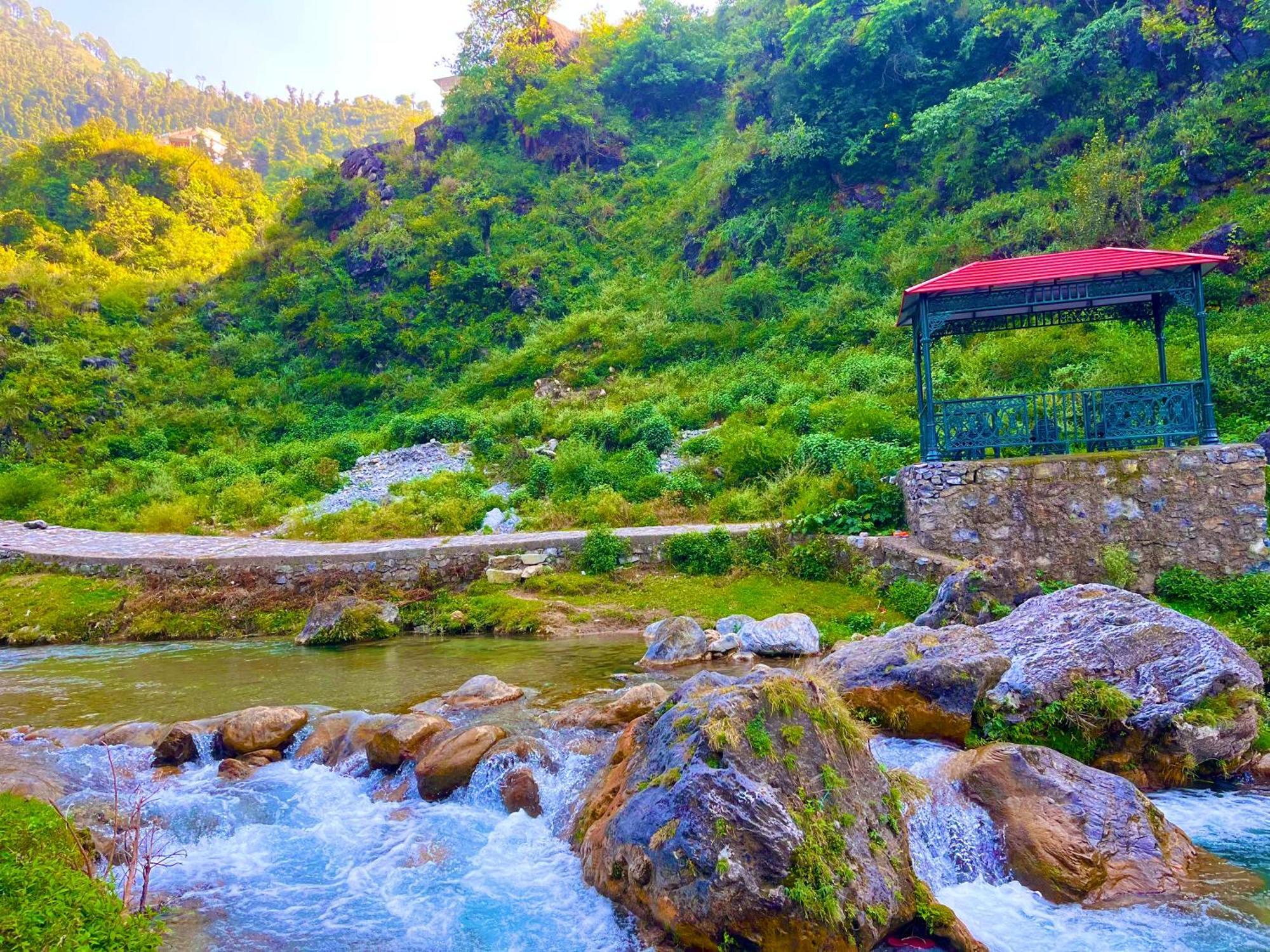 Sitara Hotel & Resort In The Lap Of Nature, Mussoorie Esterno foto